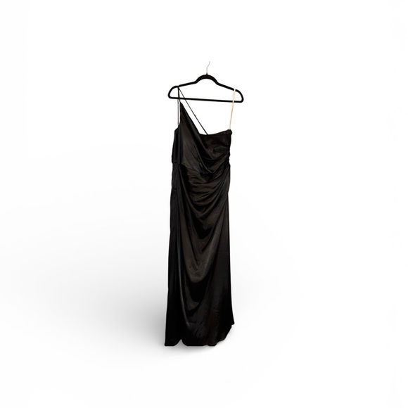 Signature One-Shoulder Black Dress - Picture 2 of 4